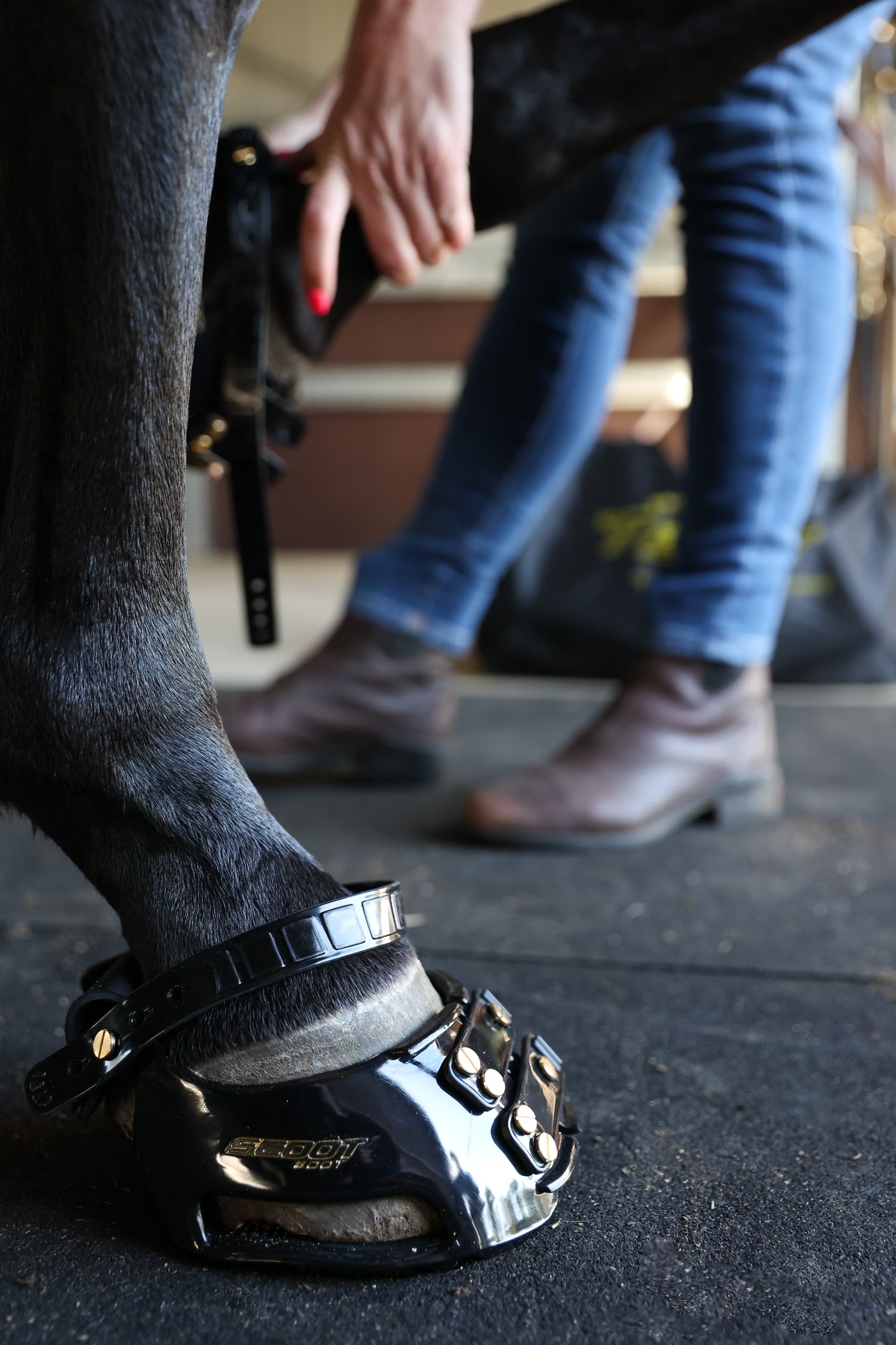 Scoot Boot Pair with Included Remote Fitting